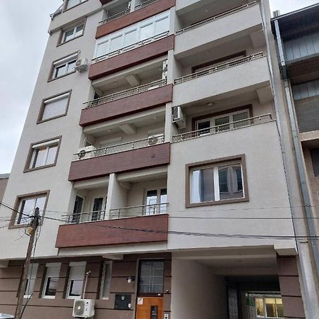 سكوبجي Cozy Apartment In The City Center المظهر الخارجي الصورة